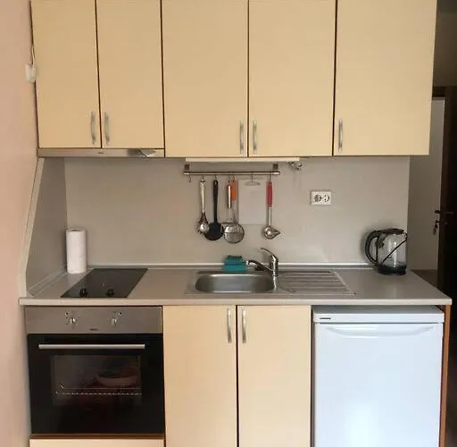 Apartamento Ground Floor, At Sunny Day 6