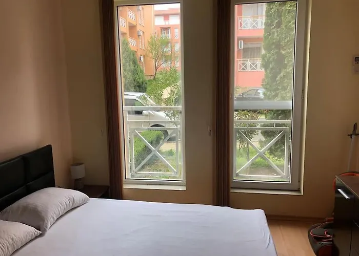 Ground Floor, At Sunny Day 6 Apartamento *