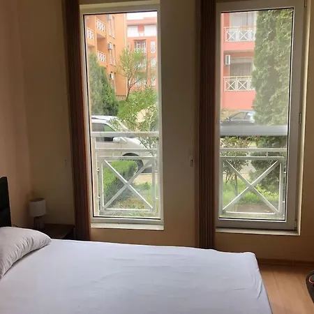 Ground Floor, At Sunny Day 6 Apartment *